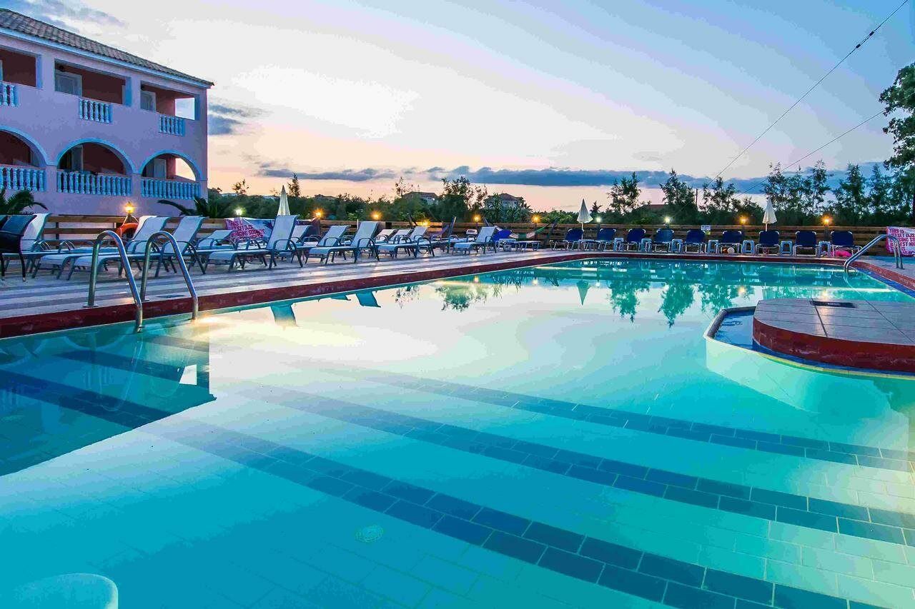 Savvas Hotel (Adults Only) Laganas Ngoại thất bức ảnh